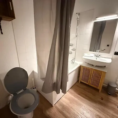 Georges - 1 Bedroom - Old Apartment
